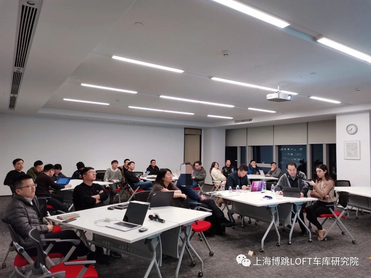 神农架杭州LOFT车库专题会